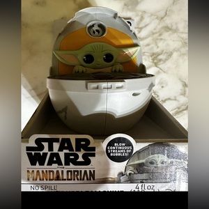 Baby yoda no spill bubbles toy brand new star wars.
